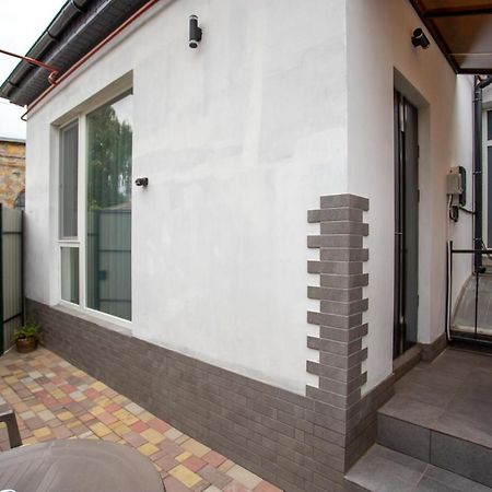 Двух Комнатная Квартира В Центре Mykolajiv Exteriör bild